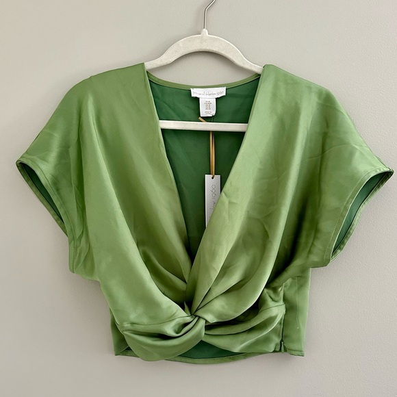 House of Harlow 1960 Tops - House of Harlow Silky Crop Short Sleeve Shirt Green - Medium